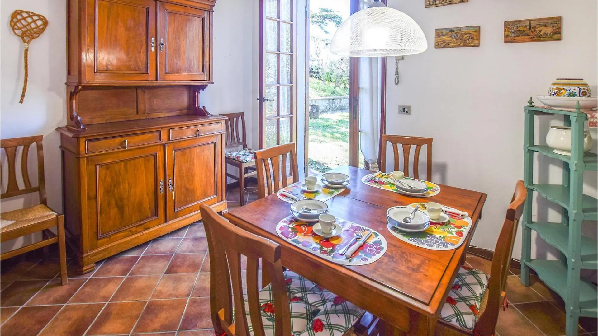 Cozy Home In Santandrea A Pigli With Wifi Policiano Italien