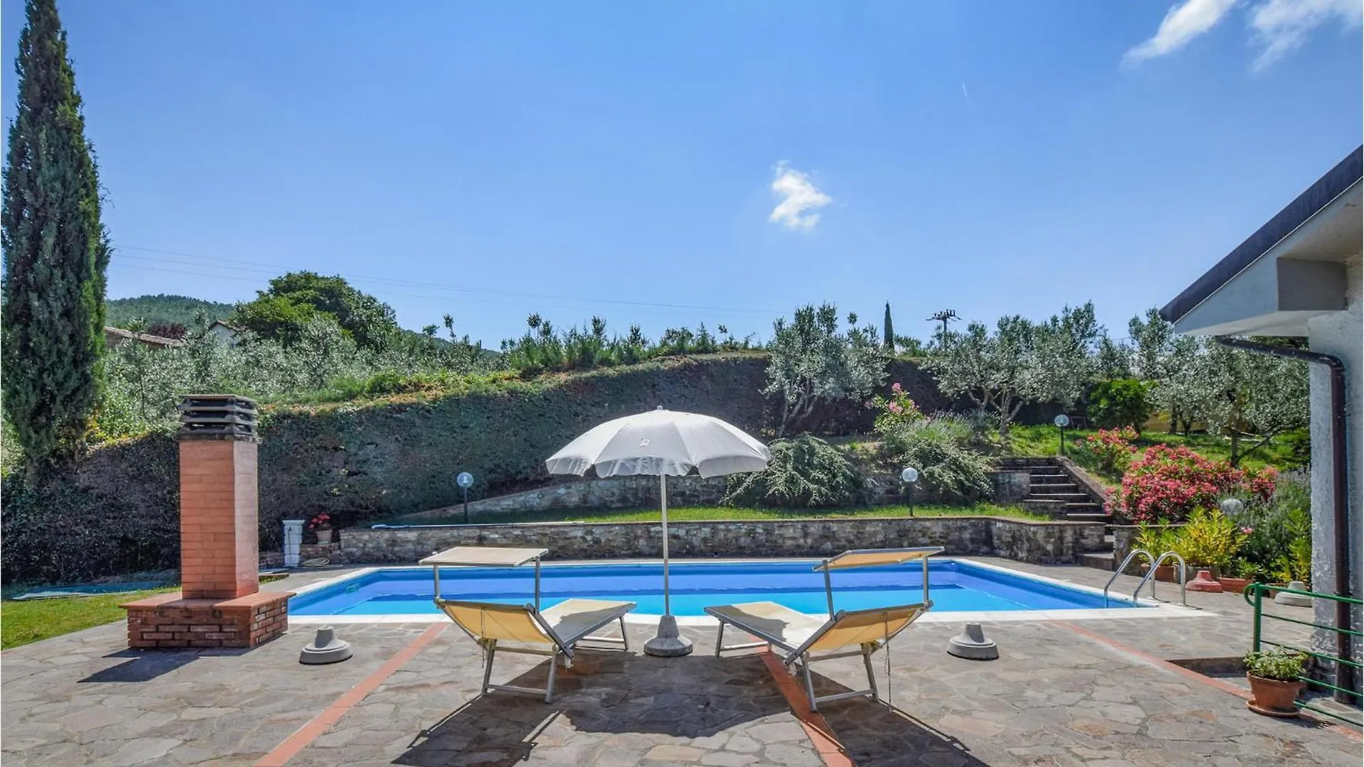 Semesterbostad Cozy Home In Santandrea A Pigli With Wifi Policiano